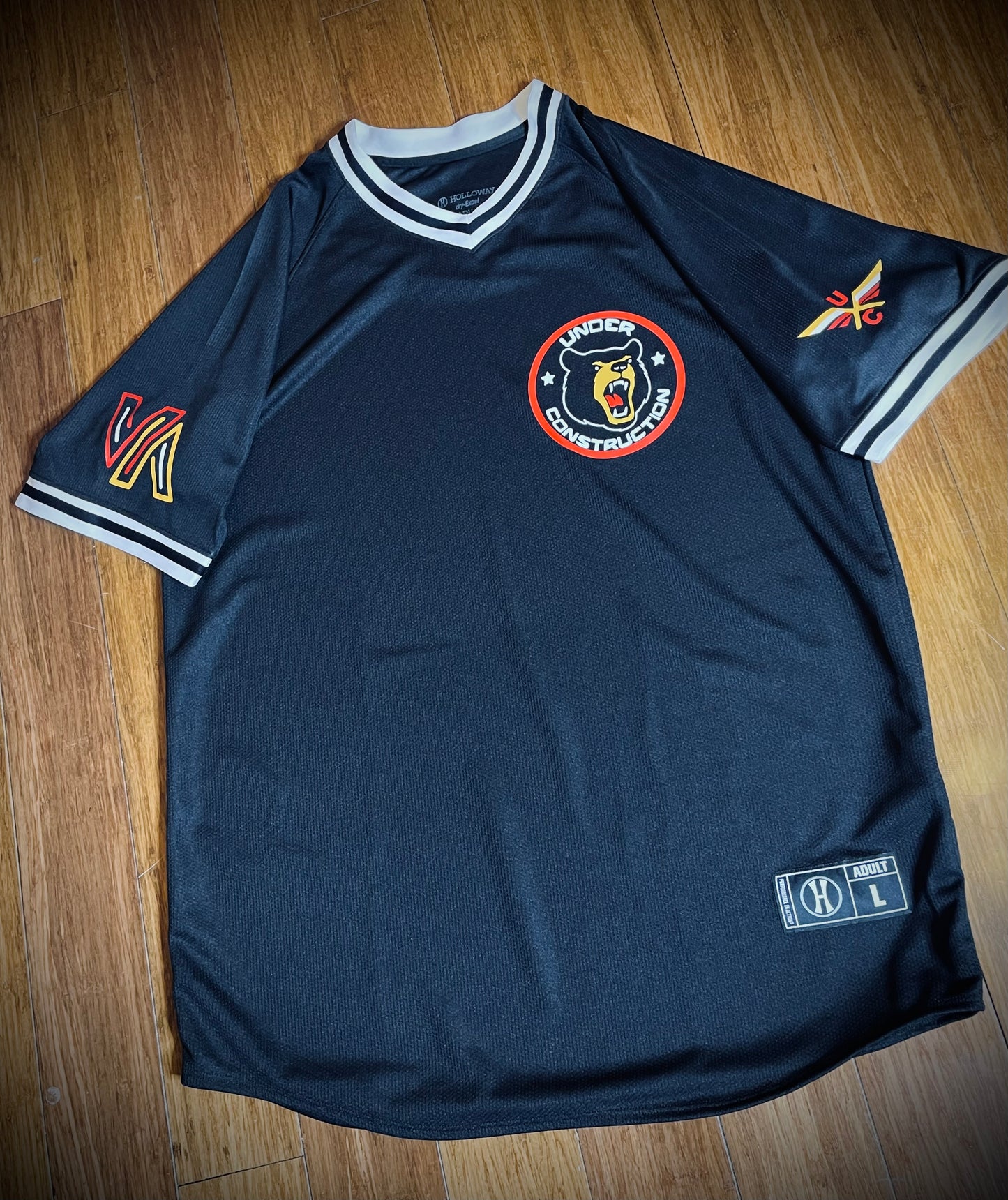 UC - Throwback Bear baseball jersey/ Shirt